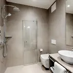 Premier Centre Hotel