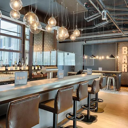 Premier Centre Otel Wolfsburg